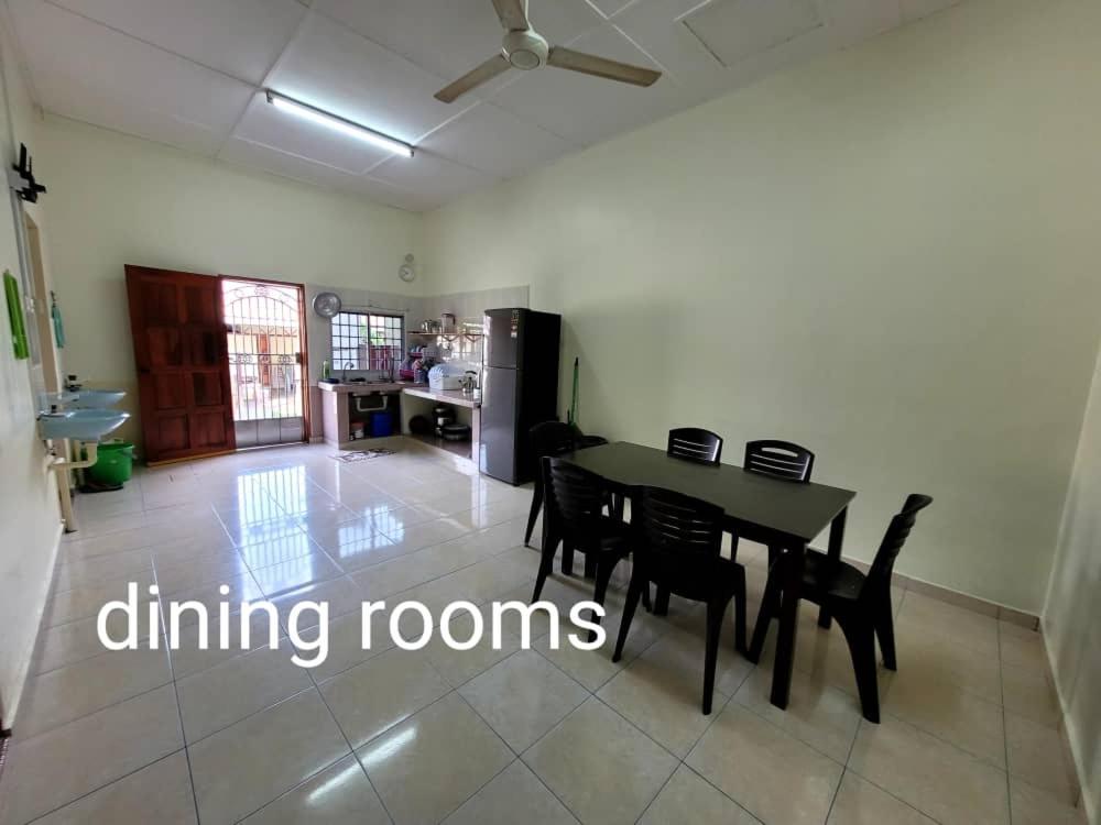 Pangkor Homestay Pekan Pangkor Chambre photo